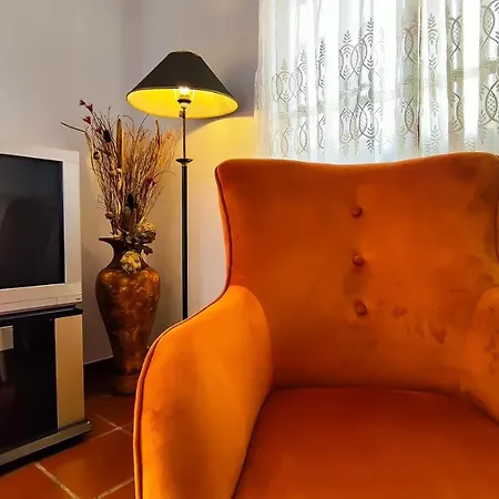 Casa Gina, With Views To Bay Funchal (Madeira)