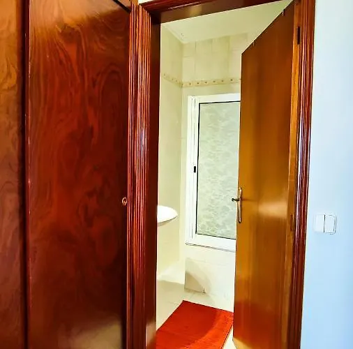 Casa Gina, With Views To Bay בית נופש